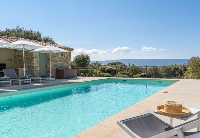 Ferienhaus in Gordes - 661 - Au Paradis Caché