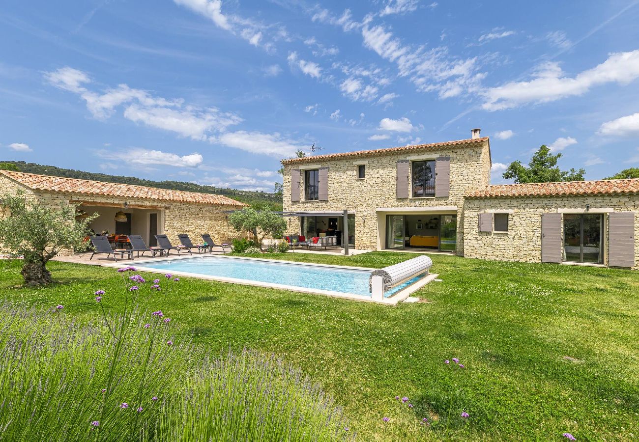 House in Gordes - 648 - La Vie Joly