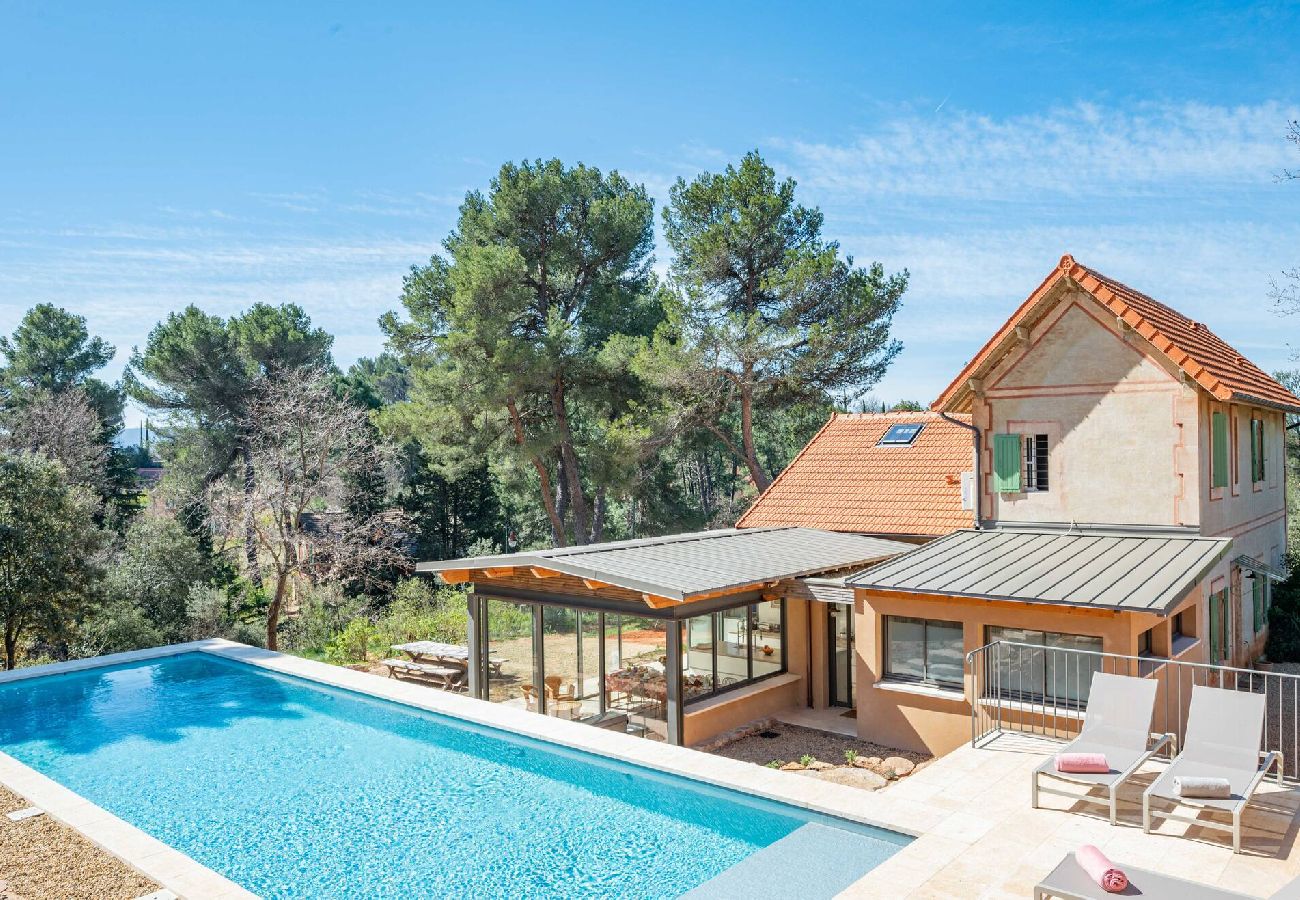 Maison à Roussillon - 654 - For Me Formidable
