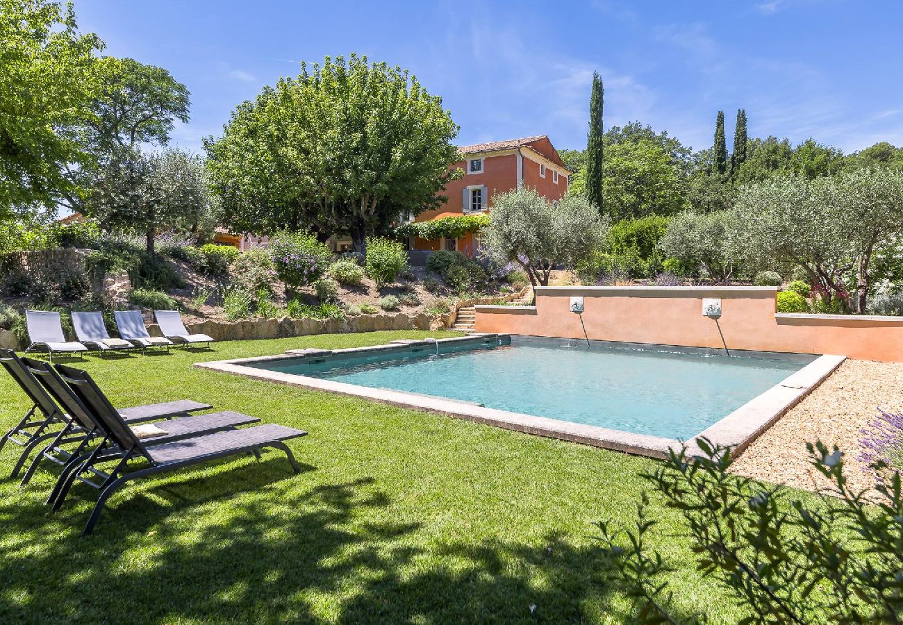 Huis in Saint-Saturnin-lès-Apt - 659 - La Maison du Bonheur